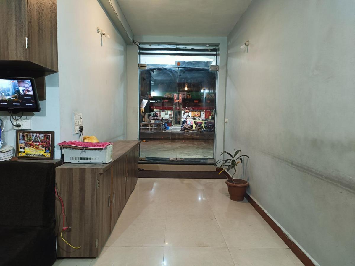 Hotel Chaitanya Maheshwar Exterior foto